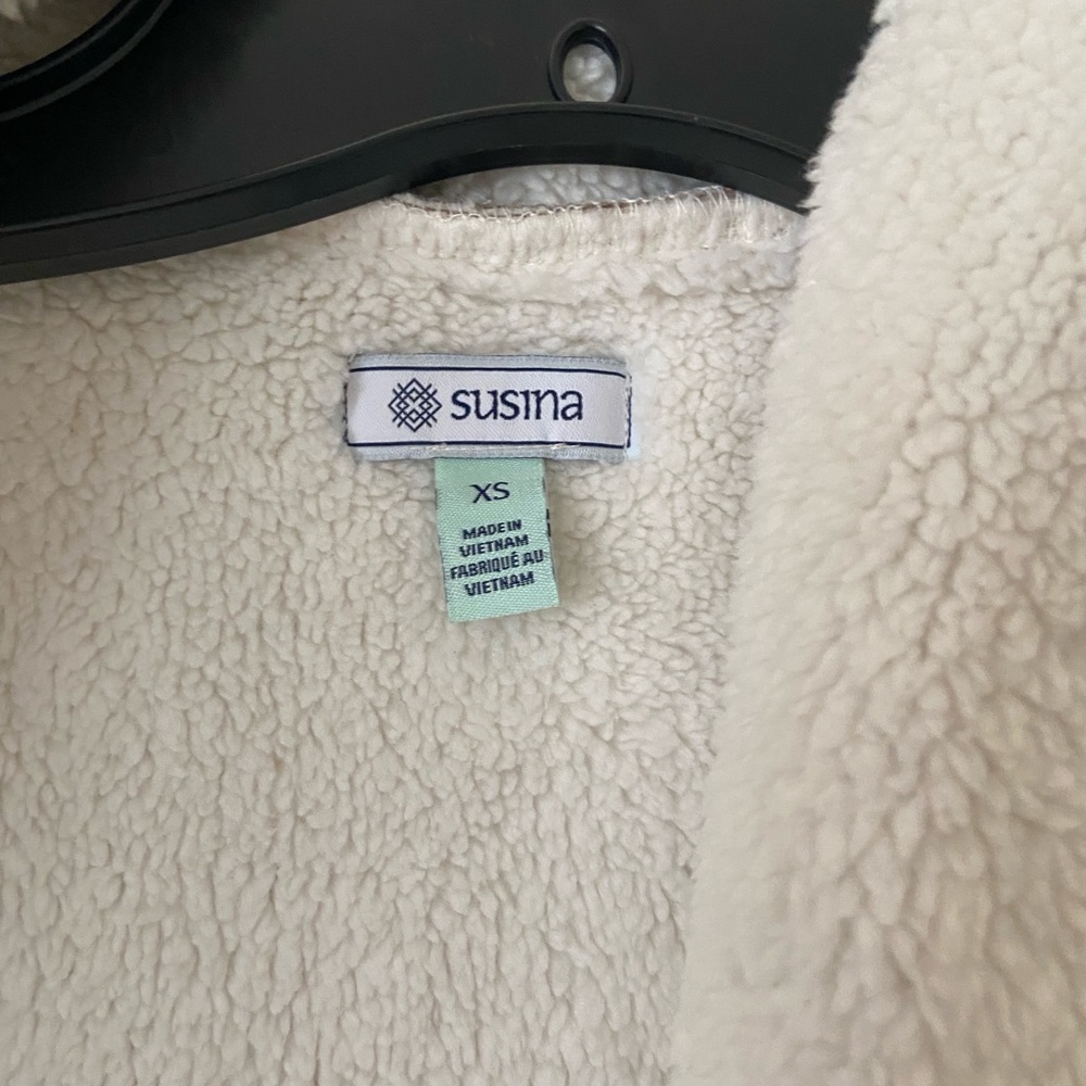 Faux Sherpa And Suede Vest! - image 2